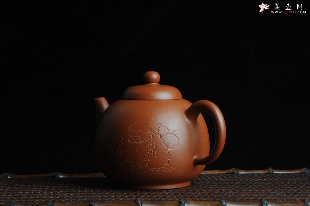 紫砂壶图片：优质赵庄朱泥全手工明式思裕  方健双刀文气装饰禅心图 - 美壶网