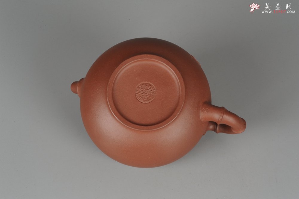 紫砂壶图片：美壶特惠秀竹 贴叶精湛 - 美壶网