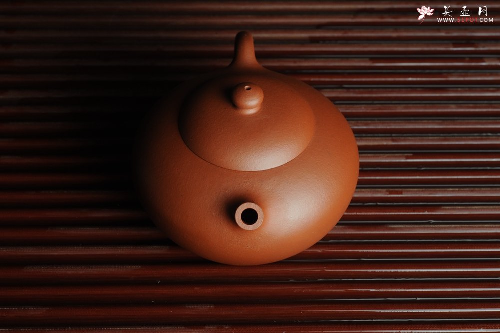 紫砂壶图片：美壶特惠 老清水泥精致龙蛋 养后温润可人 - 美壶网