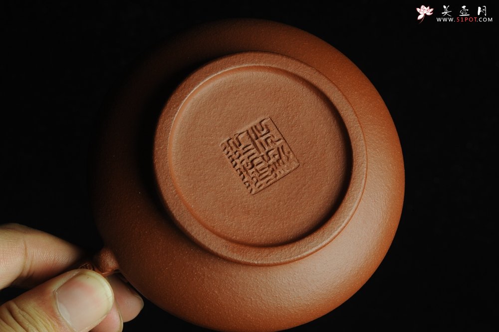 紫砂壶图片：美壶特惠 油润降坡泥 玉笠壶 出水如柱 仰山水清气 极天地大观 - 美壶网