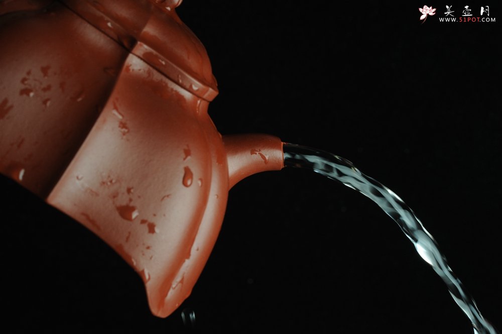 紫砂壶图片：优质大红袍朱泥玉菱壶 端庄秀雅 做工精致 - 美壶网