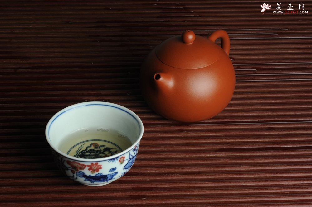 紫砂壶图片：美壶年底特惠 优质金黄朱泥 精工西施  - 美壶网