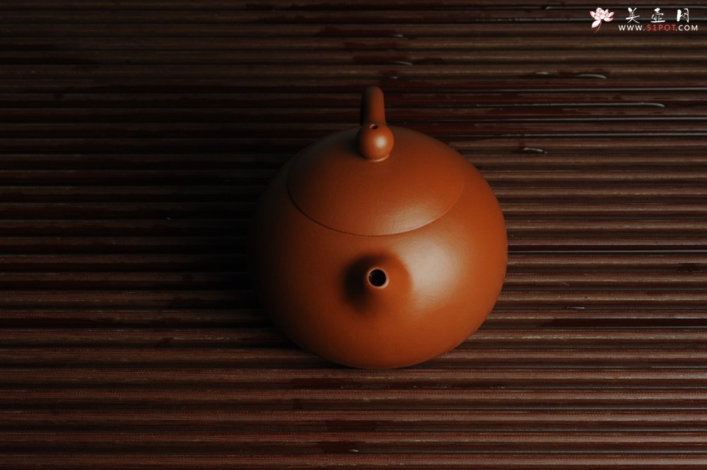紫砂壶图片：美壶年底特惠 优质金黄朱泥 精工西施  - 美壶网