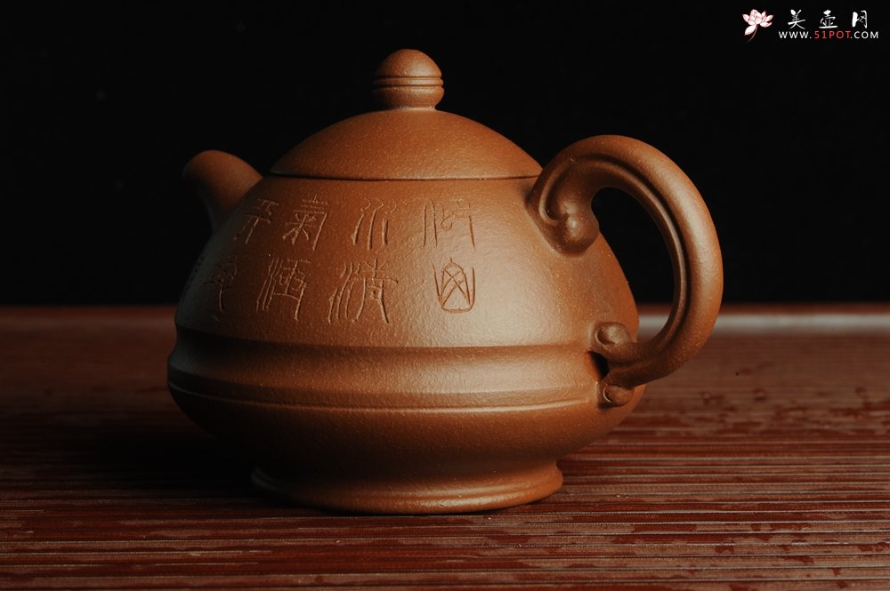 紫砂壶图片：美壶特惠 油润降坡泥 玉笠壶 出水如柱 仰山水清气 极天地大观 - 美壶网