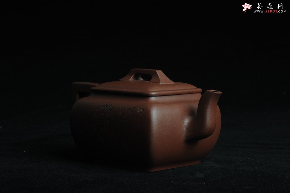 紫砂壶图片：美壶特惠 精品唯吾德馨四方方樽 陈俊儒精心装饰 - 美壶网