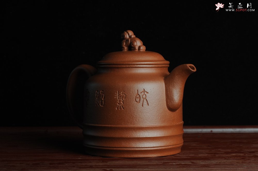紫砂壶图片：美壶年底特惠 精品立狮壶 请君细品 - 美壶网