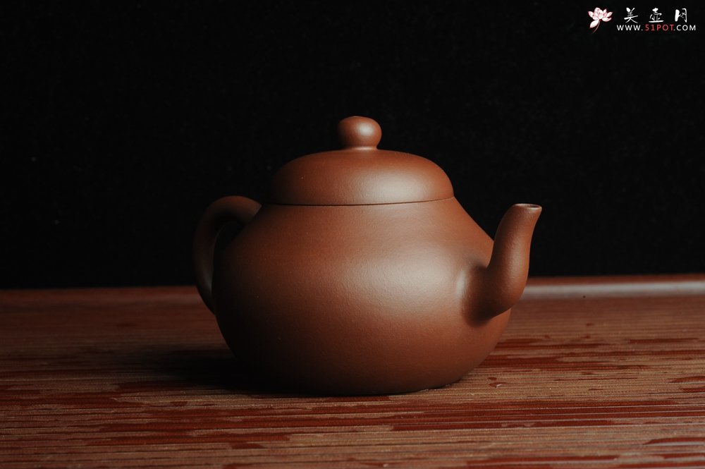 紫砂壶图片：美壶特惠 全手工精品秀雅梨形壶 茶人醉爱 - 美壶网