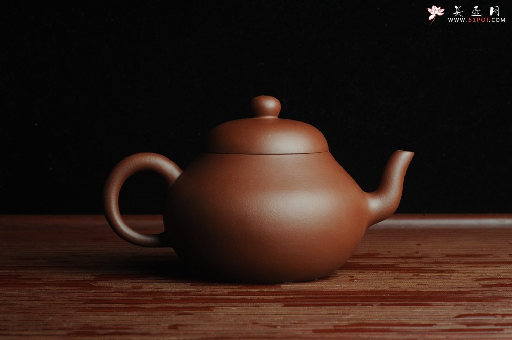 紫砂壶图片：美壶特惠 全手工精品秀雅梨形壶 茶人醉爱 - 美壶网