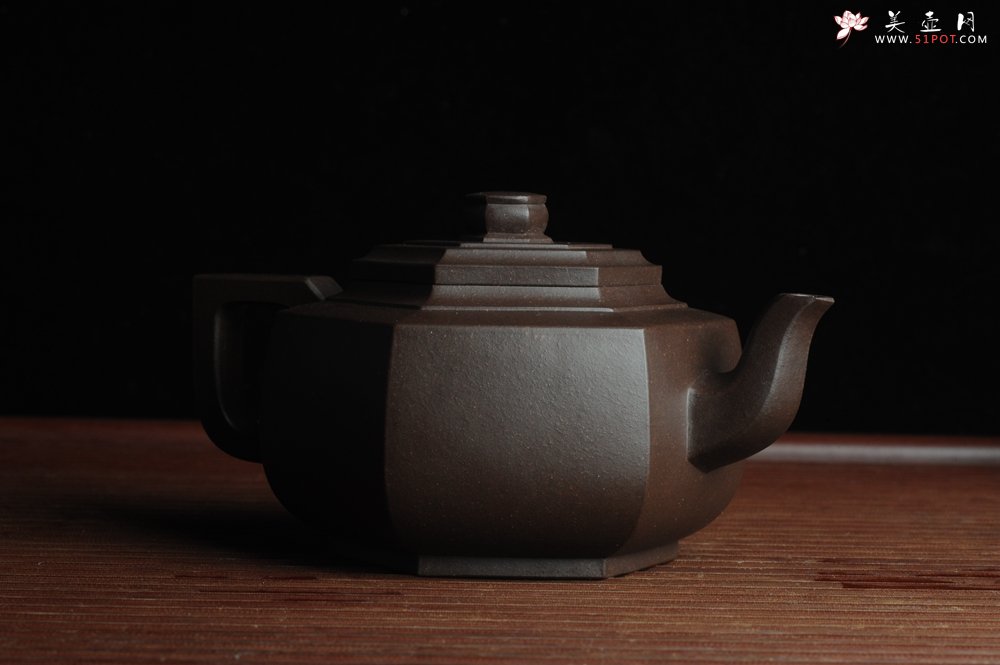 紫砂壶图片：美壶特惠 精致全手工六方雪华 泥料超好 - 美壶网
