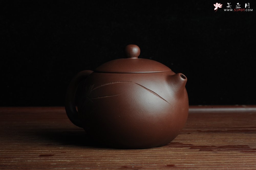 紫砂壶图片：美壶福利特惠 精工西施 助工俞霞老双刀室聚兰香 - 美壶网