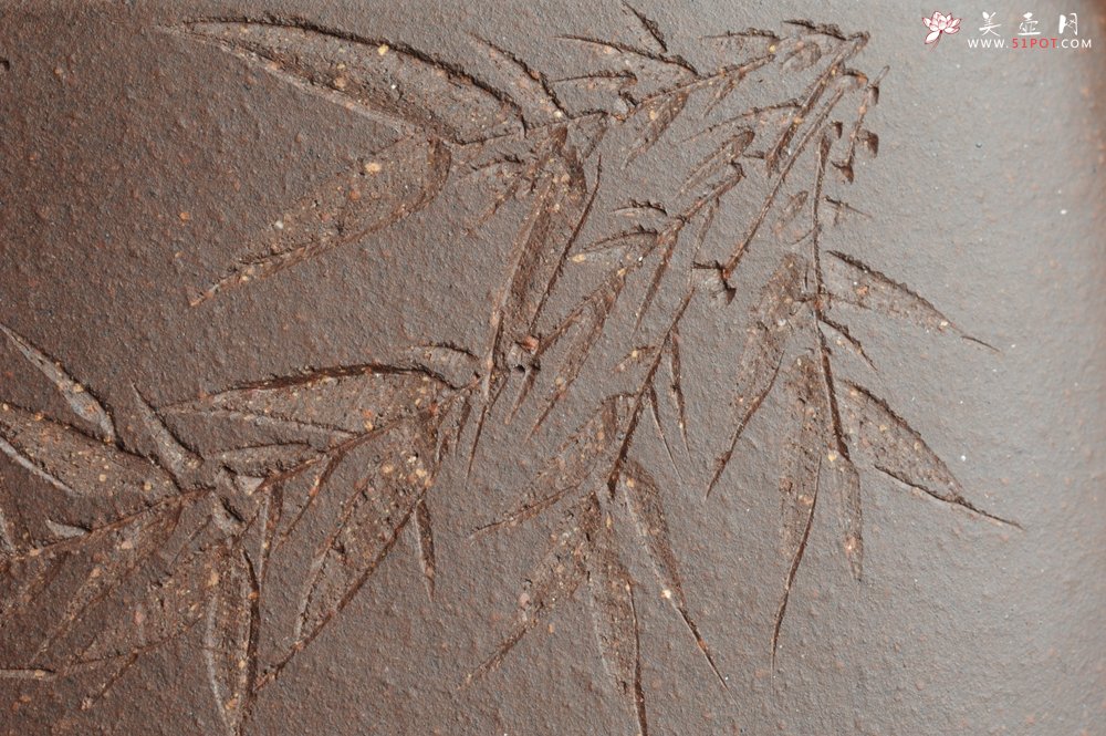 紫砂壶图片：美壶特惠 高手刻竹 全手工四方福明壶 泥料超好 - 美壶网