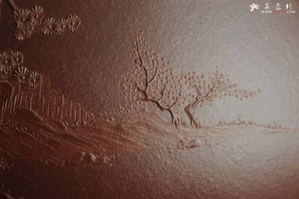 紫砂壶图片：美壶特惠 经典平盖小石瓢 满瓢（景舟石瓢）泥绘山水 江清月近人 单色泥绘更显功力 - 美壶网