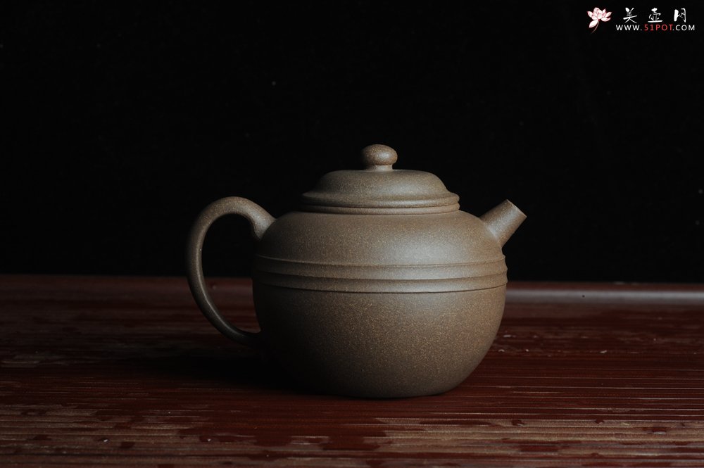紫砂壶图片：美壶特惠 精致老段泥腰线巨轮 炮管直流 杀茶力器 茶人醉爱 - 美壶网