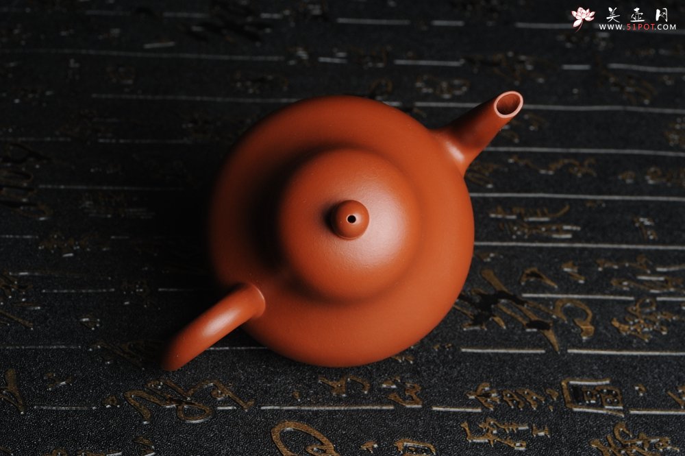 紫砂壶图片：端庄秀雅 精致全手工思亭壶  - 美壶网