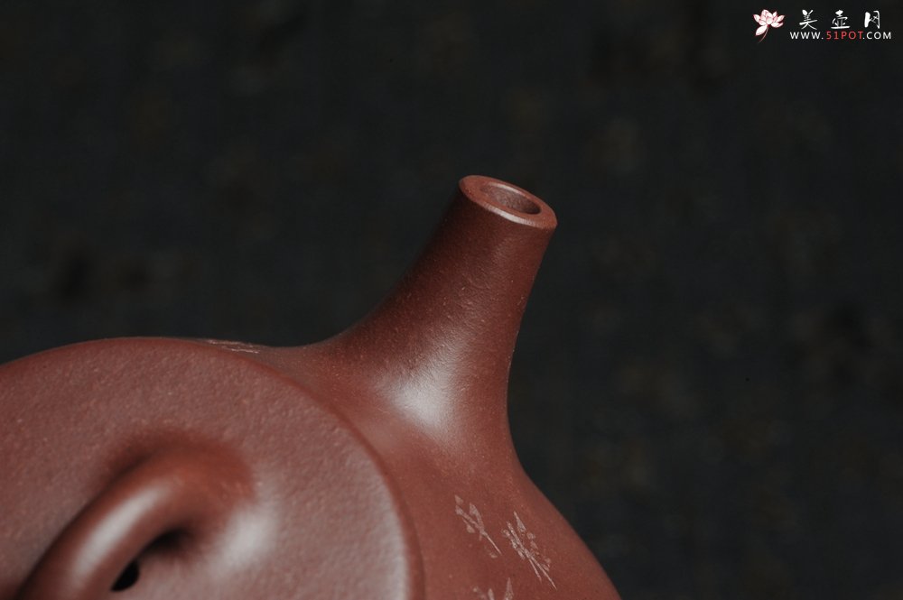 紫砂壶图片：油润底曹青 全手工精品摹古老子冶石瓢 骨肉匀挺 文人小楷  特文气 - 美壶网