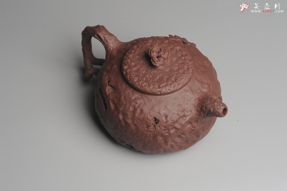 紫砂壶图片：美壶特惠 全手工薄胎游龙灵芝供春 龚春 做工精致 单色更显功力 - 美壶网