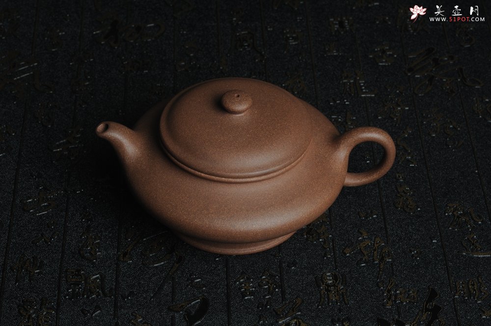 紫砂壶图片：美壶特惠 老段泥虚扁 做工精致 茶人醉爱 - 美壶网