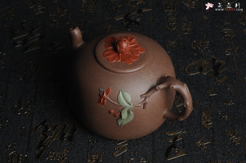 紫砂壶图片：美壶特惠 精工国色天香壶 贴叶精湛 - 美壶网