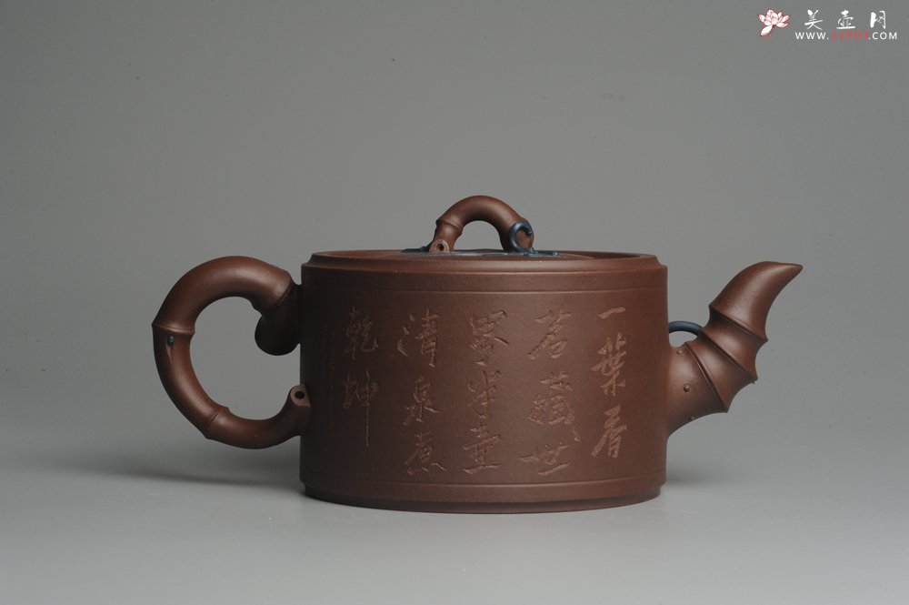 紫砂壶图片：精品大竹段壶 嵌盖难度大  气势磅礴 - 美壶网