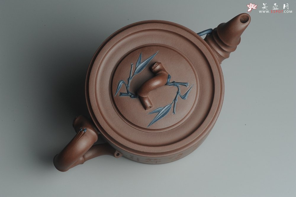 紫砂壶图片：精品大竹段壶 嵌盖难度大  气势磅礴 - 美壶网