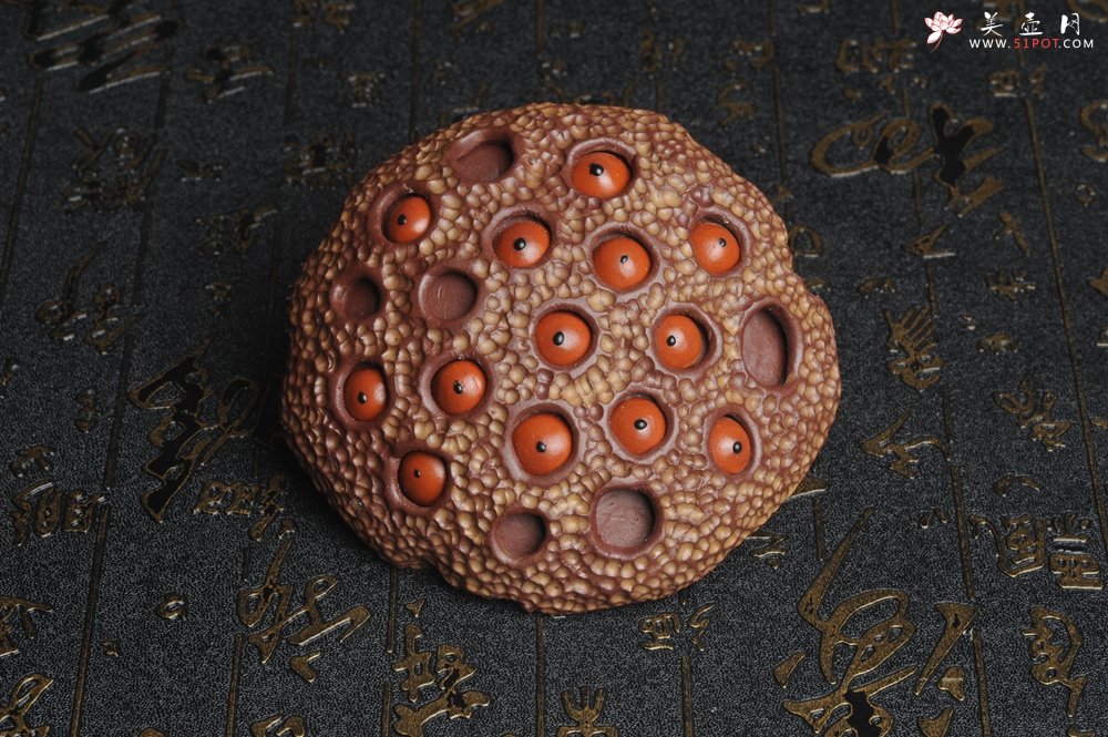 紫砂壶图片：美宠特惠 回馈壶友 精致莲蓬青蛙茶宠 肌理丰富 荷塘情趣 - 美壶网