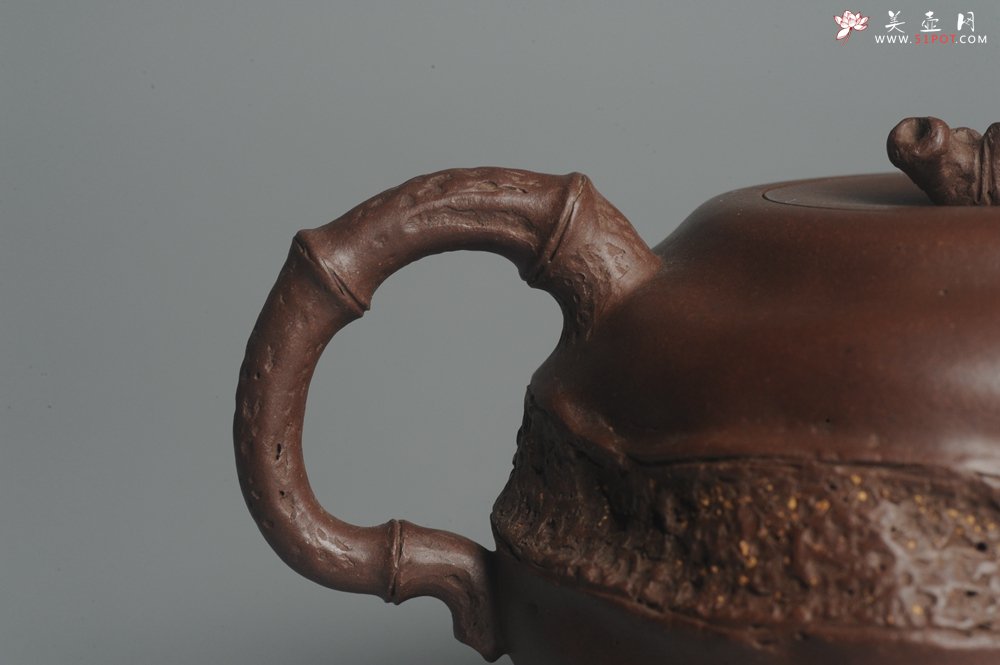 紫砂壶图片：潘丹初全手新作 道法自然 妙趣横生 原创溪竹 - 美壶网