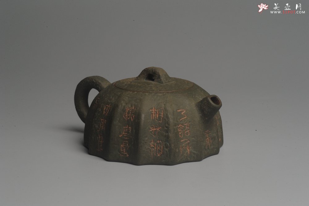 紫砂壶图片：美壶特惠 学苑派 仿龙文风格 青铜器质感 薄胎矮秦权 - 美壶网