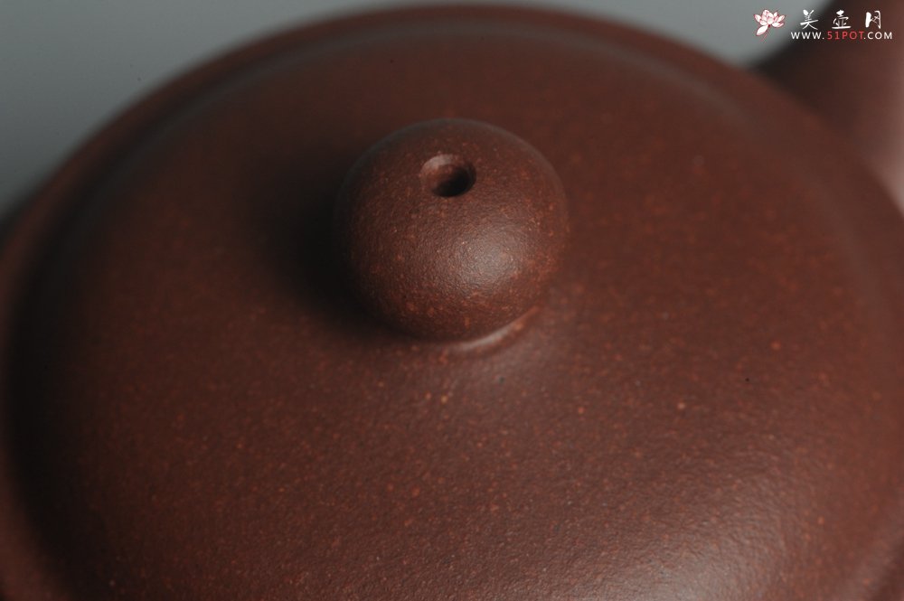 紫砂壶图片：美壶特惠 优质底曹青精致做工小掇只 茶人醉爱 - 美壶网