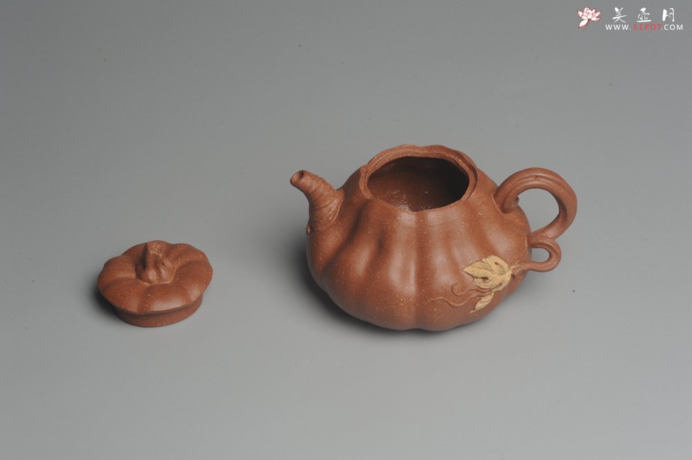 紫砂壶图片：美壶特惠 油润降坡泥精致卡盖全手工仿生小南瓜 - 美壶网