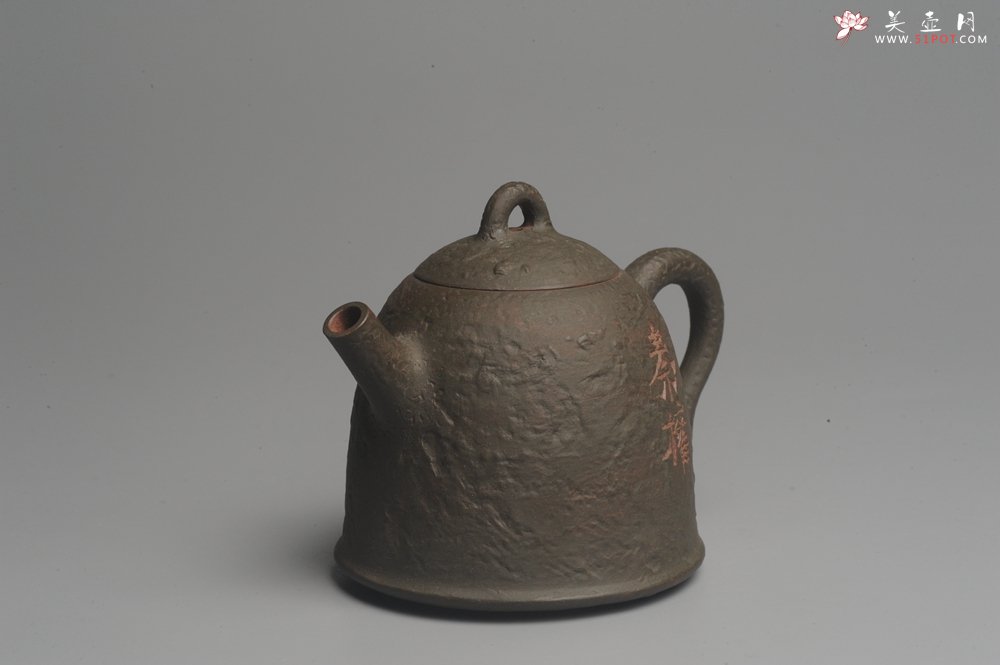 紫砂壶图片：美壶特惠 学苑派 仿龙文风格 青铜器质感 薄胎高秦权 - 美壶网