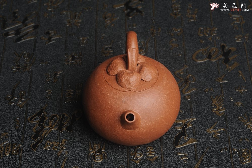 紫砂壶图片：美壶特惠 精致卡盖全手工油润降坡泥仿生小花货 山竹 - 美壶网