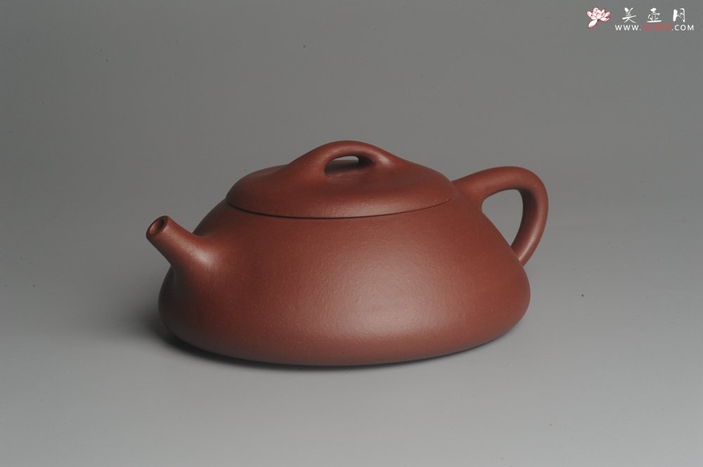 紫砂壶图片：美壶特惠 原矿红拼泥精致做工纳瓢 石瓢  养后特油润 茶人醉爱 - 美壶网