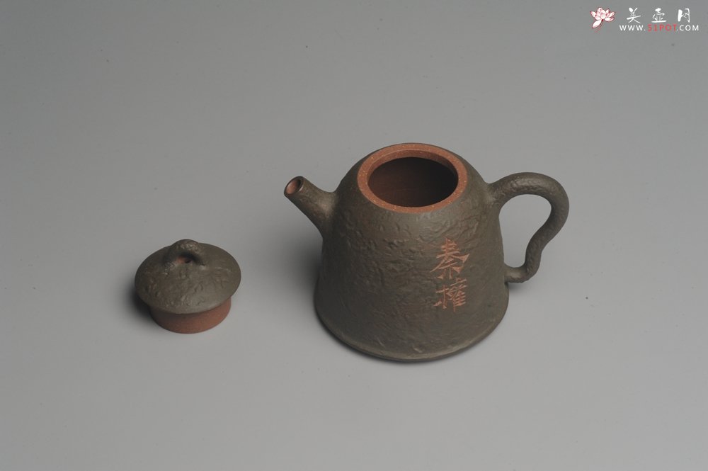 紫砂壶图片：美壶特惠 学苑派 仿龙文风格 青铜器质感 薄胎高秦权 - 美壶网