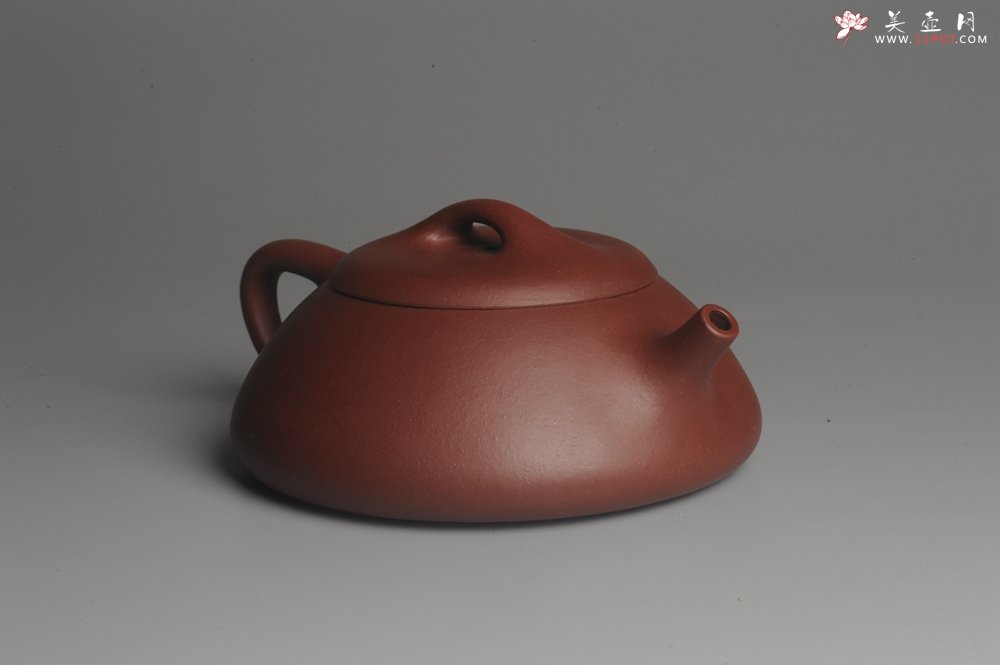 紫砂壶图片：美壶特惠 原矿红拼泥精致做工纳瓢 石瓢  养后特油润 茶人醉爱 - 美壶网