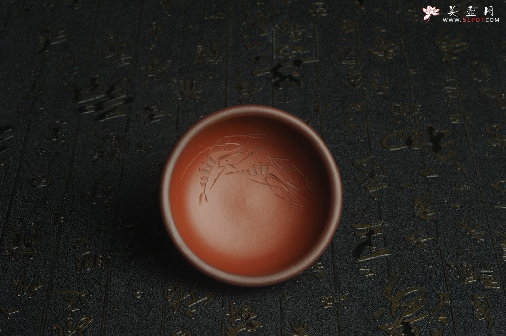 紫砂壶图片：美杯国庆特惠 精品好泥好工好刻雅致厚实品茗杯 对虾杯 - 美壶网