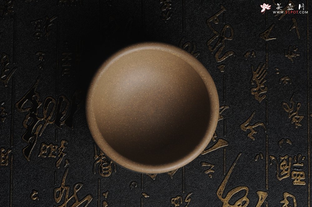 紫砂壶图片：美杯国庆特惠 精品好泥好工好刻雅致特厚实 沏茶去品茗杯 主人杯 自用送礼佳品 - 美壶网