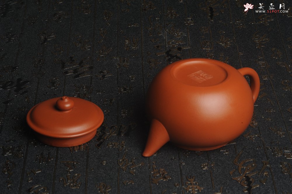 紫砂壶图片：美壶特惠 完美品 超精工朱泥大亨水平壶 茶人醉爱 - 美壶网