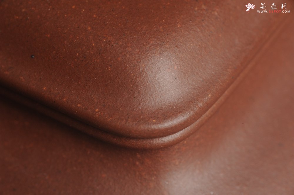 紫砂壶图片：实力派张海艳全手工老辣四方虚扁壶 超精致 - 美壶网