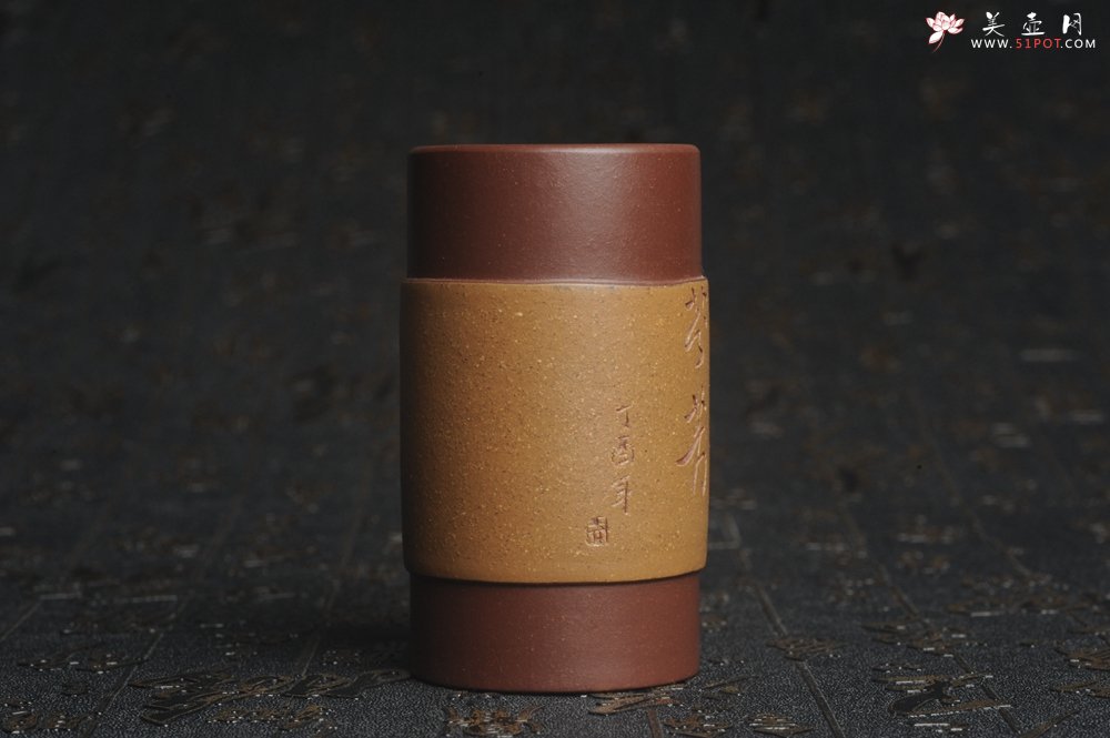 紫砂壶图片：美杯中秋特惠 雅致厚实 闻香品茗尝万千芬芳品茗杯 主人杯 直径4.3cm高8.2cm - 美壶网