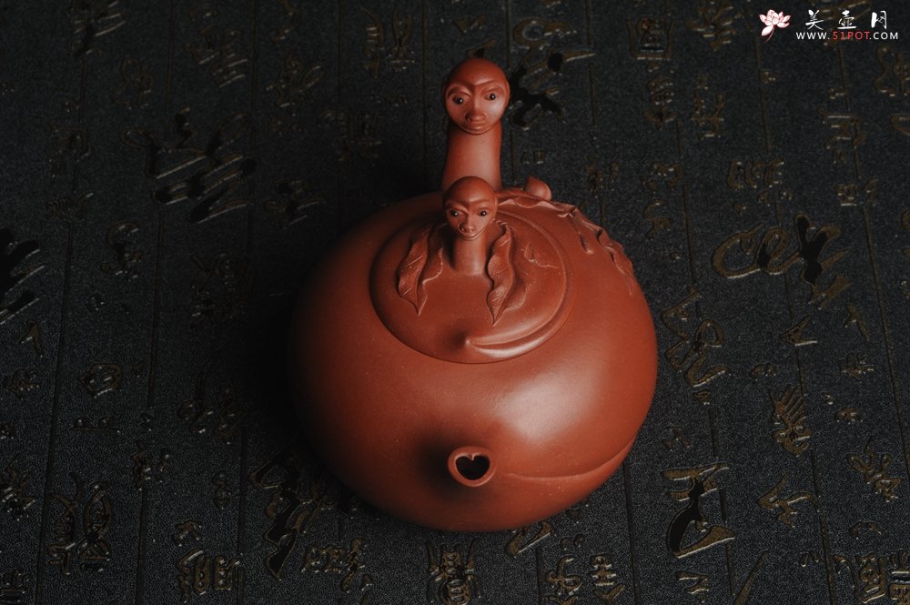 紫砂壶图片：美壶特惠 原矿红清水泥 精致辈辈封侯套壶 单杯56cc 送礼自用佳品 茶人醉爱 - 美壶网