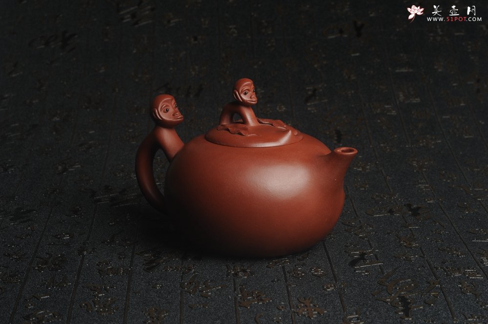 紫砂壶图片：美壶特惠 原矿红清水泥 精致辈辈封侯套壶 单杯56cc 送礼自用佳品 茶人醉爱 - 美壶网