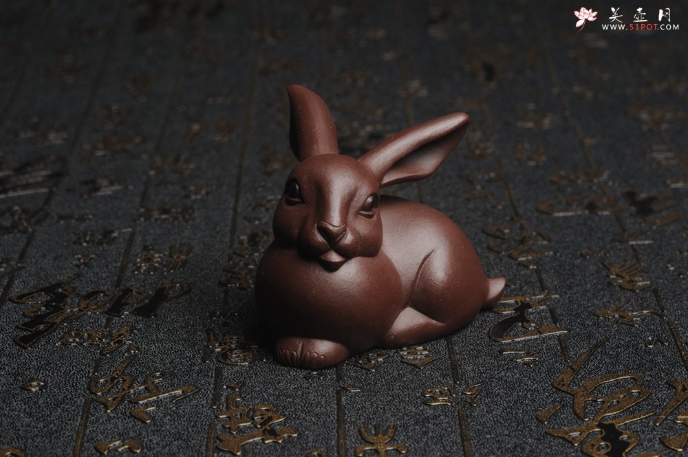 紫砂壶图片：美宠特惠 精工美兔茶宠摆件 灰常可爱 长6cm高4.5cm - 美壶网