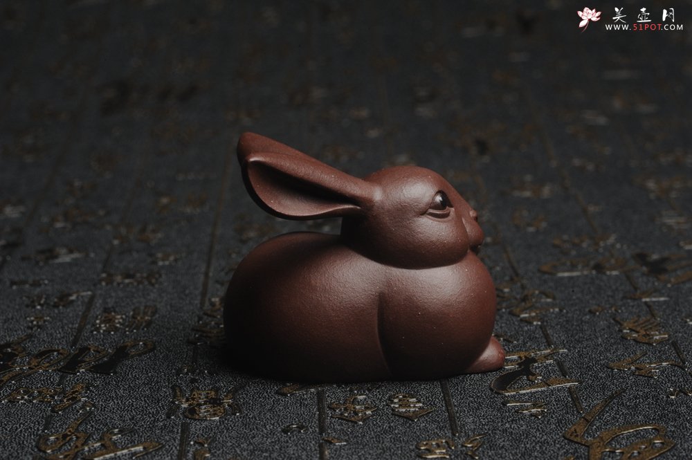 紫砂壶图片：美宠特惠 精工美兔茶宠摆件 灰常可爱 长6cm高4.5cm - 美壶网