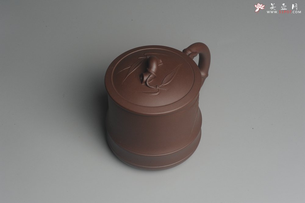 紫砂壶图片：美杯年底特惠 助工精工制作优质紫泥竹节杯盖杯 送礼自用佳品 - 美壶网