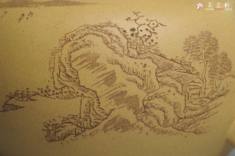 紫砂壶图片：美壶特惠 灰常好的本山段黄金段精工山水莲子壶 端庄秀雅 - 美壶网