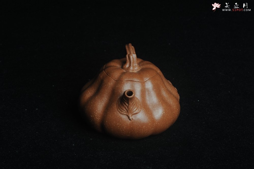 紫砂壶图片：美壶特惠 优质降坡泥全手卡盖小叶歪瓜 茶人醉爱 - 美壶网