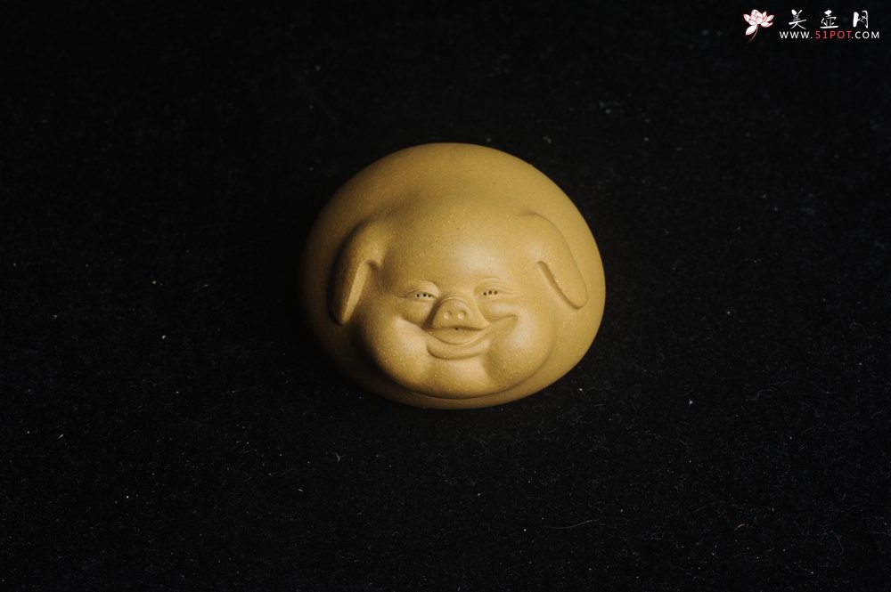 紫砂壶图片：美宠特惠 精致好料五福五彩猪 紫砂茶宠 - 美壶网