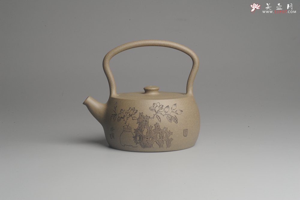 紫砂壶图片：美壶特惠 老青段 助工精工怀古提梁 清赏 - 美壶网