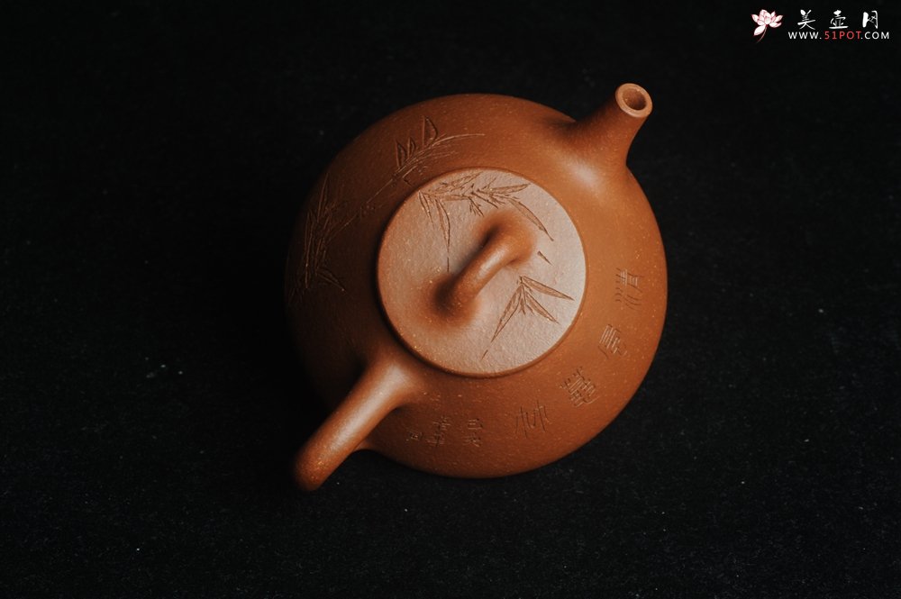 紫砂壶图片：美壶特惠 超精致特好降坡泥小品子冶石瓢 刻竹 居不可无竹 - 美壶网