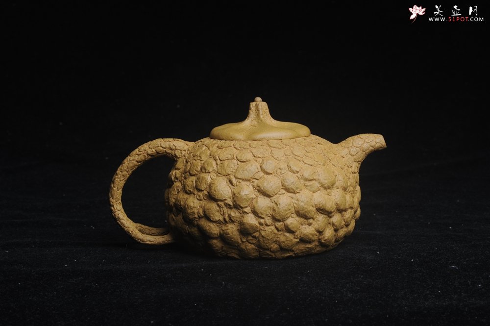 紫砂壶图片：美壶特惠 全手工黄段供春壶 肌理丰富有老树瘿的感觉 灰常赞 - 美壶网